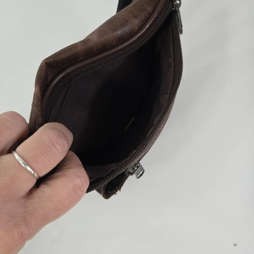 vintage brown fanny pack - Picture 11 of 11